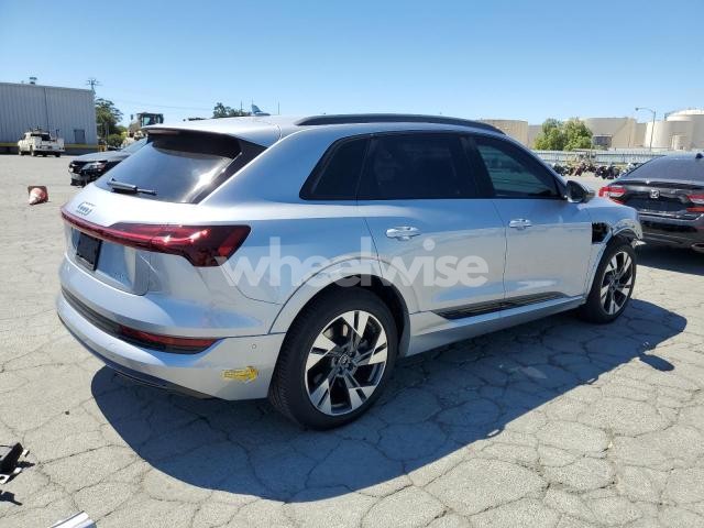 Photo 4 of 2023 AUDI E-TRON PREMIUM (VIN WA1AAAGE5PB000321)