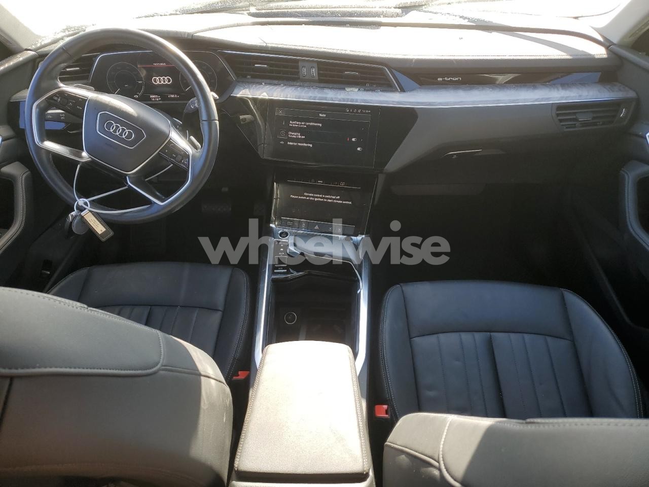 Photo 8 of 2022 AUDI E-TRON PREMIUM (VIN WA1AAAGE6NB012037)