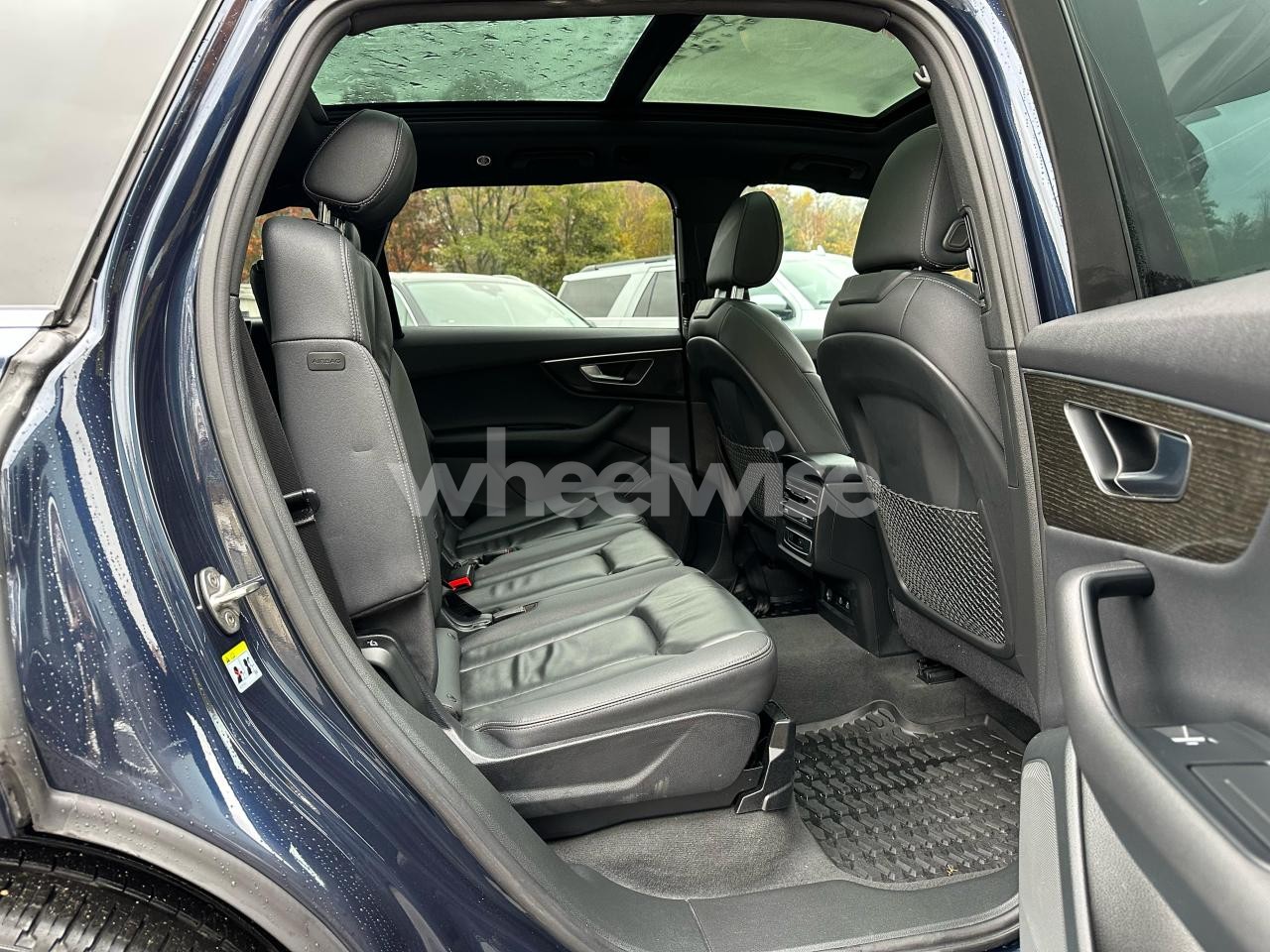 Photo 6 of 2025 AUDI Q7 PREMIUM (VIN WA1ACBF78SD003214)