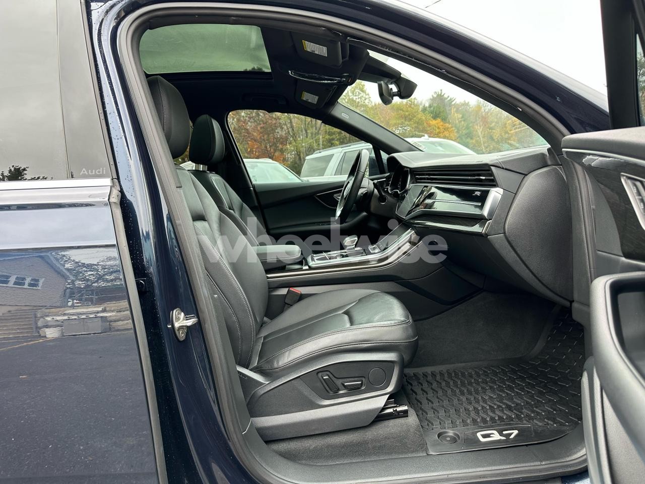 Photo 7 of 2025 AUDI Q7 PREMIUM (VIN WA1ACBF78SD003214)