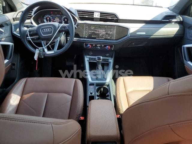Photo 2 of 2023 AUDI Q3 KOMFORT 45 (VIN WA1AECF38P1033206)