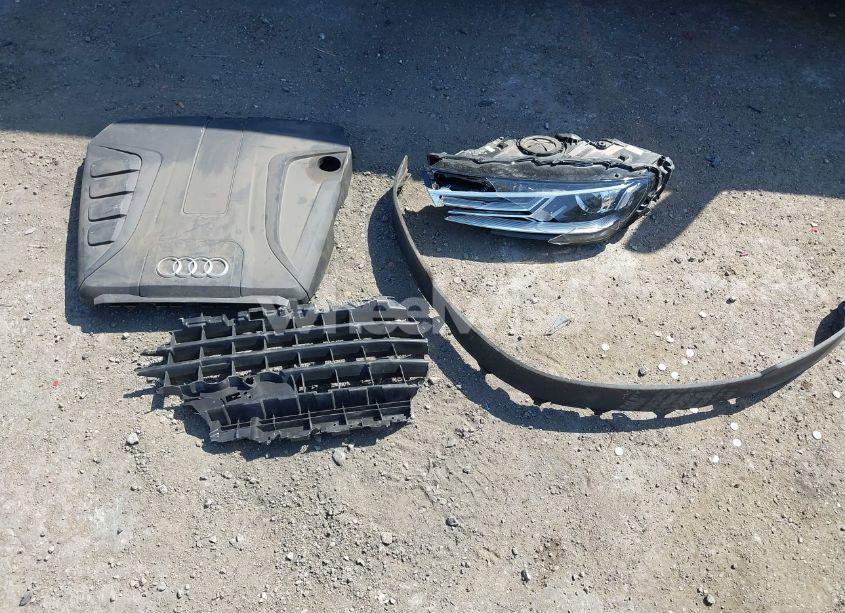 Photo 12 of 2019 Audi Q7 45 PREMIUM/45 SE PREMIUM (VIN WA1AHAF78KD020753)