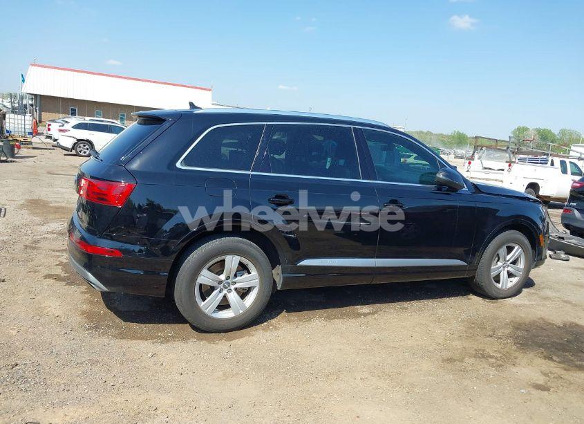 Photo 14 of 2019 Audi Q7 45 PREMIUM/45 SE PREMIUM (VIN WA1AHAF78KD020753)