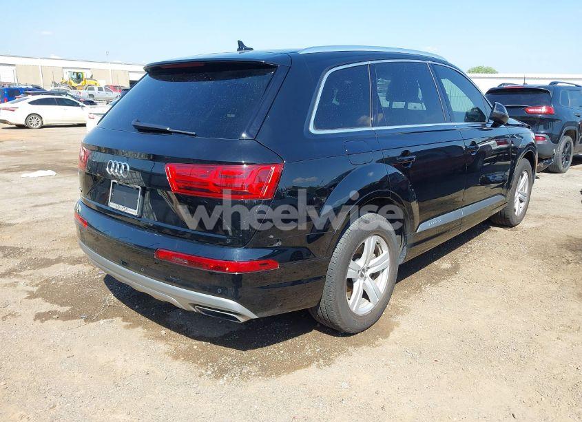 Photo 4 of 2019 Audi Q7 45 PREMIUM/45 SE PREMIUM (VIN WA1AHAF78KD020753)