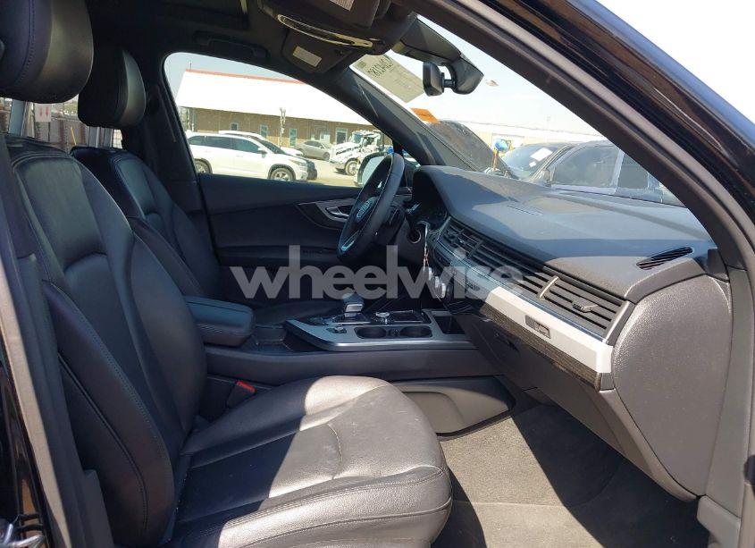 Photo 5 of 2019 Audi Q7 45 PREMIUM/45 SE PREMIUM (VIN WA1AHAF78KD020753)