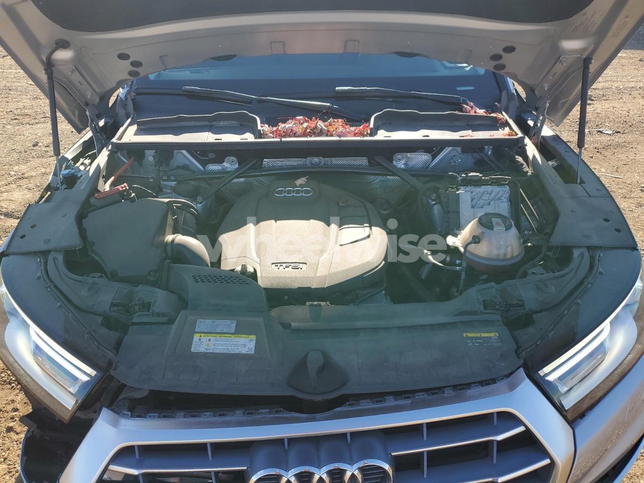 Photo 11 of 2018 AUDI Q5 PREMIUM (VIN WA1ANAFY0J2207500)