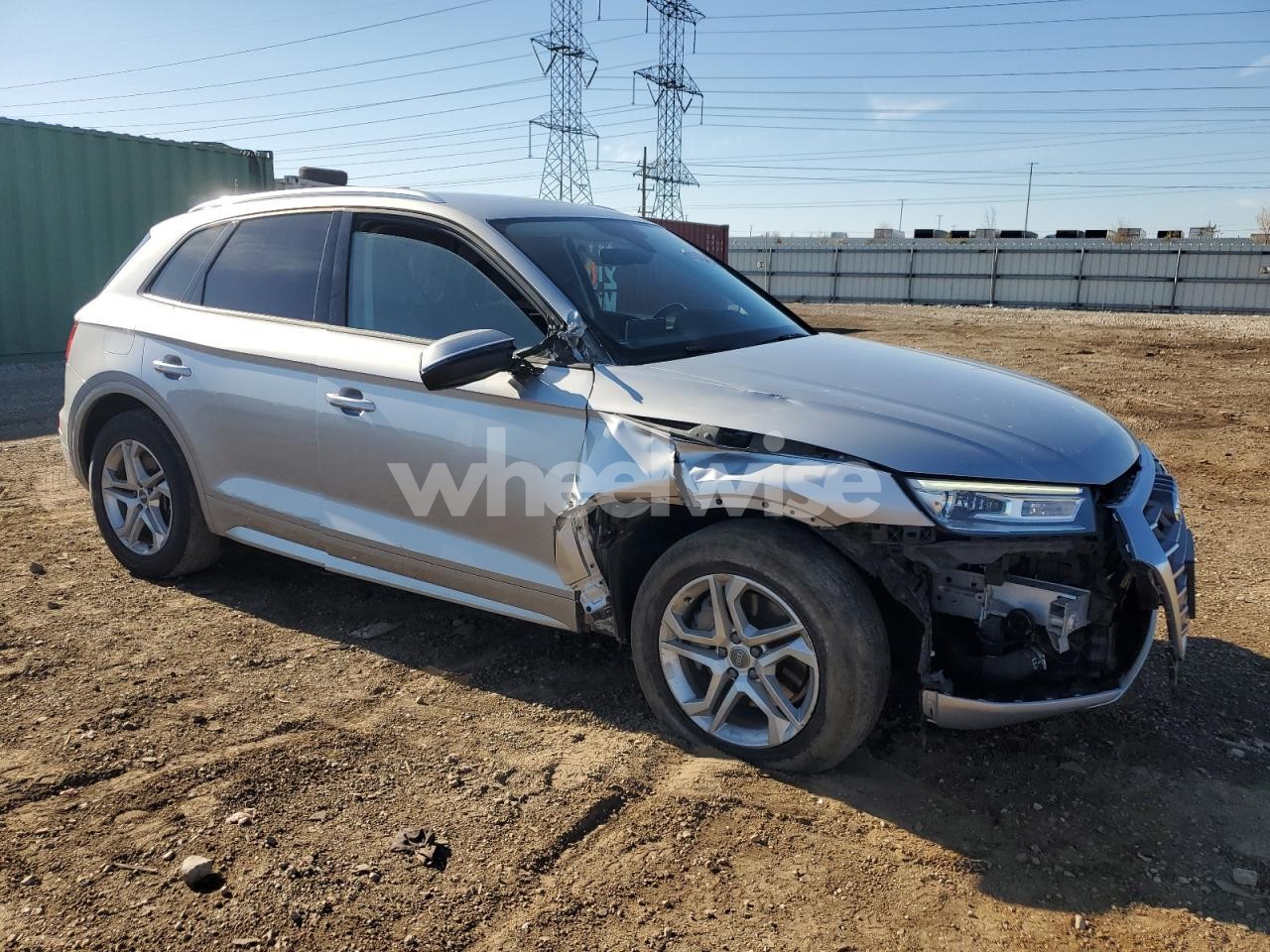 Photo 4 of 2018 AUDI Q5 PREMIUM (VIN WA1ANAFY0J2207500)