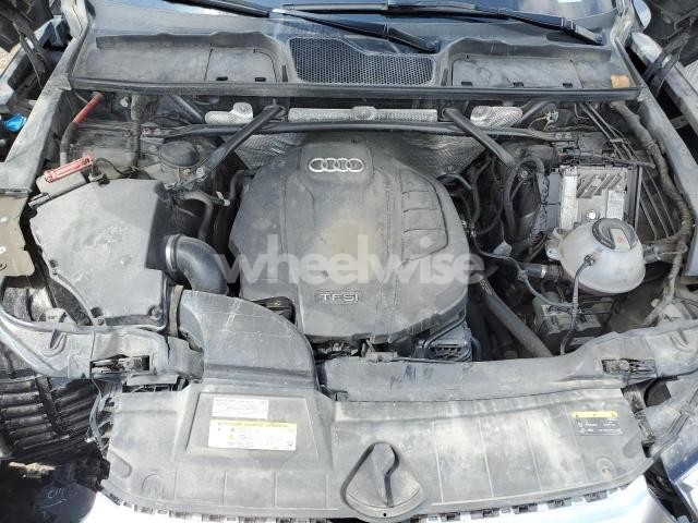 Photo 6 of 2020 AUDI Q5 PREMIUM (VIN WA1ANAFY1L2003517)