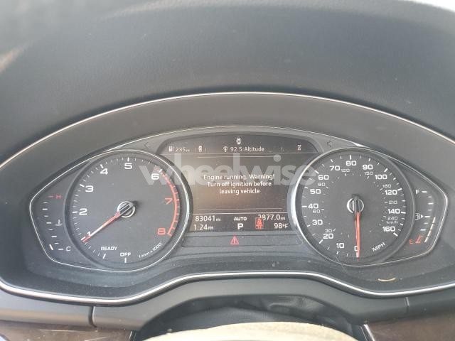 Photo 4 of 2019 AUDI Q5 PREMIUM (VIN WA1ANAFYXK2042153)