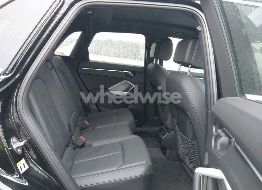 Photo 8 of 2024 Audi Q3 PREMIUM 40 TFSI QUATTRO TIPTRONIC (VIN WA1AUCF32R1083539)