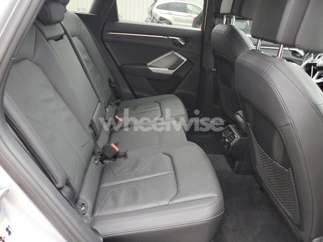 Photo 5 of 2022 AUDI Q3 PREMIUM 40 (VIN WA1AUCF36N1053003)