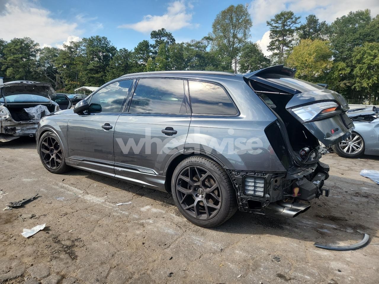 Photo 2 of 2025 AUDI SQ7 PREMIUM PLUS N/A (VIN WA1AWBF74SD002861)