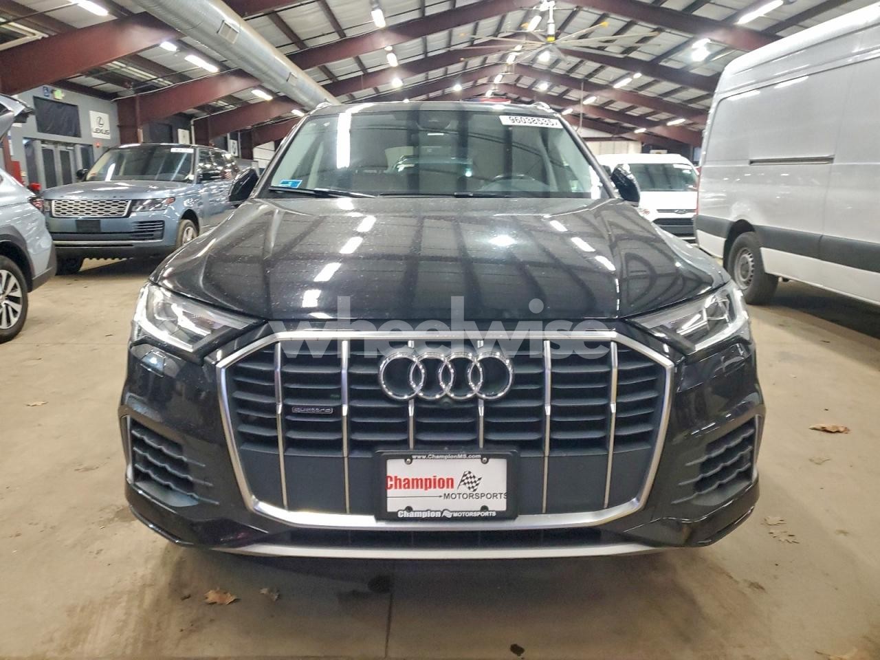 Photo 5 of 2020 AUDI Q7 PREMIUM (VIN WA1AXAF76LD000683)