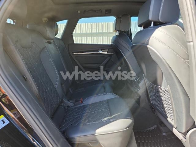 Photo 9 of 2024 AUDI SQ5 PREMIUM PLUS (VIN WA1B4AFY3R2002630)