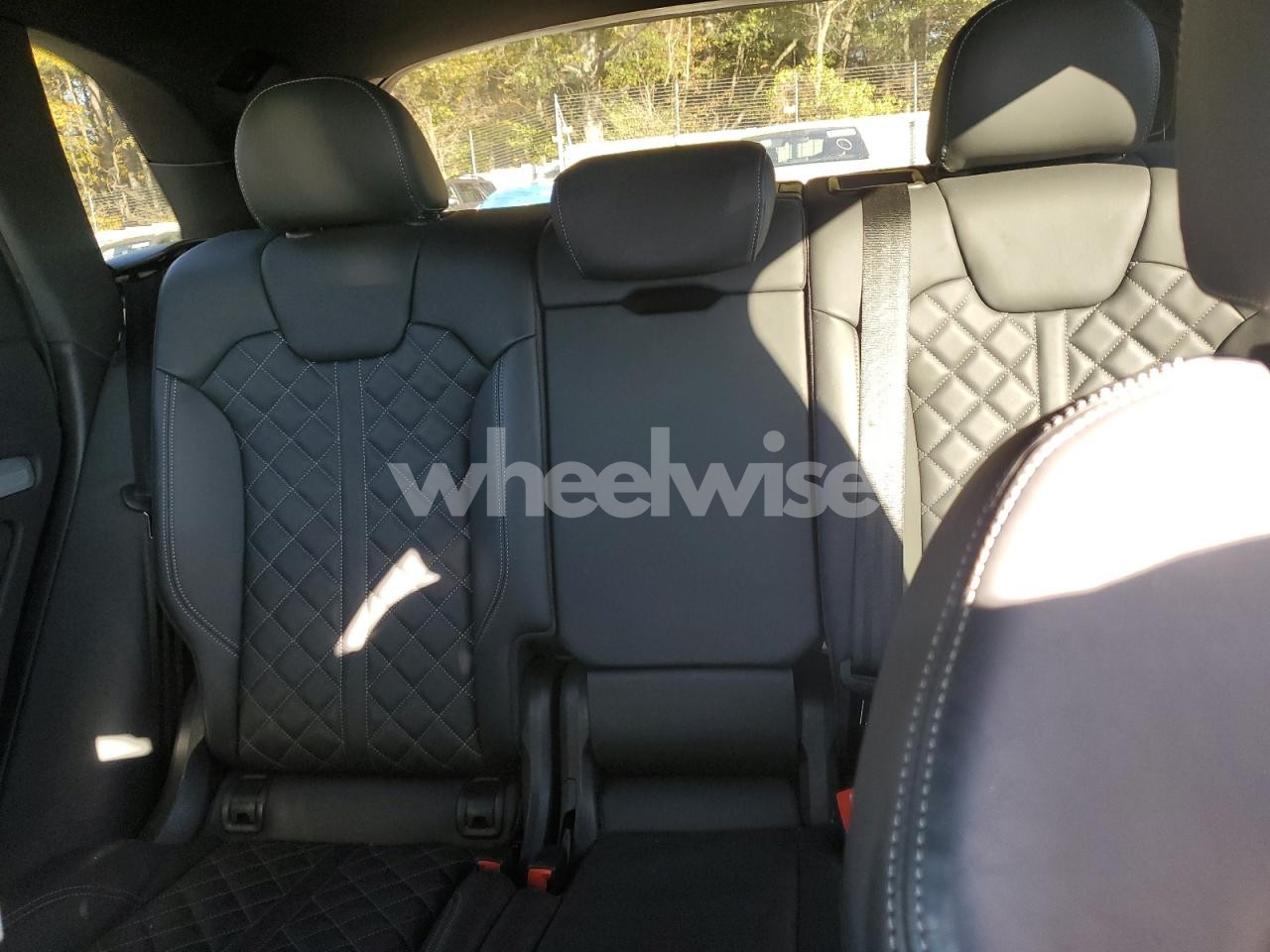 Photo 10 of 2021 AUDI SQ5 PREMIUM PLUS (VIN WA1B4AFY8M2025975)