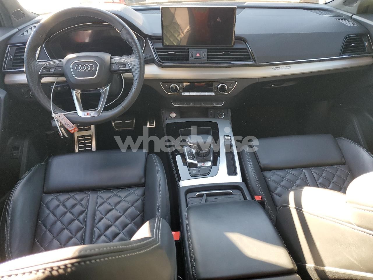 Photo 8 of 2021 AUDI SQ5 PREMIUM PLUS (VIN WA1B4AFY8M2025975)