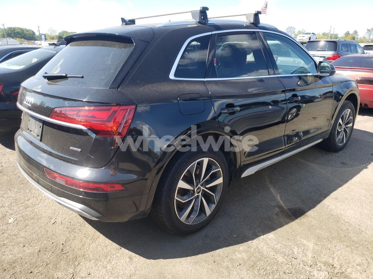 Photo 3 of 2021 AUDI Q5 PREMIUM PLUS (VIN WA1BAAFY6M2100360)
