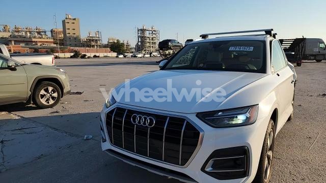 Photo 6 of 2023 AUDI Q5 PREMIUM PLUS 40 N/A (VIN WA1BBAFY2P2193430)