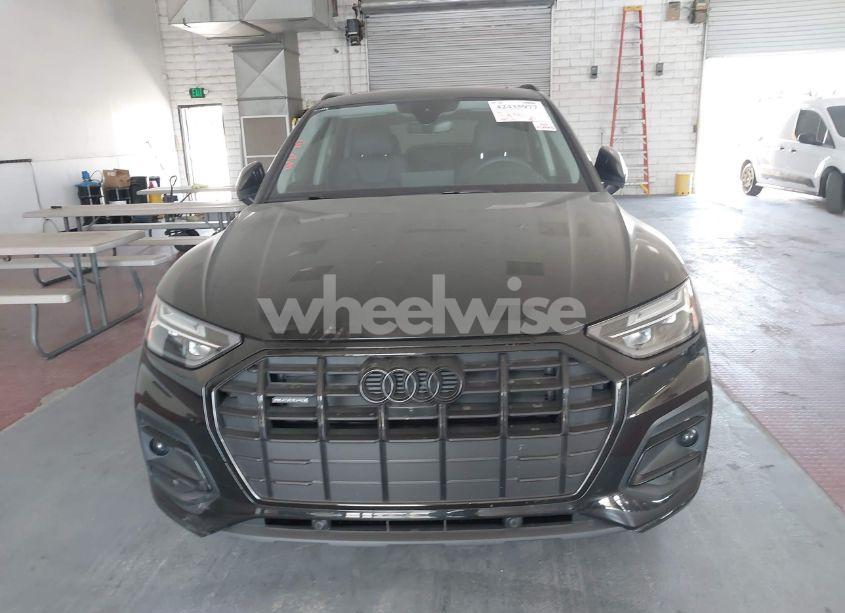 Photo 12 of 2024 Audi Q5 PREMIUM PLUS 40 TFSI QUATTRO S TRONIC (VIN WA1BBAFY2R2142951)