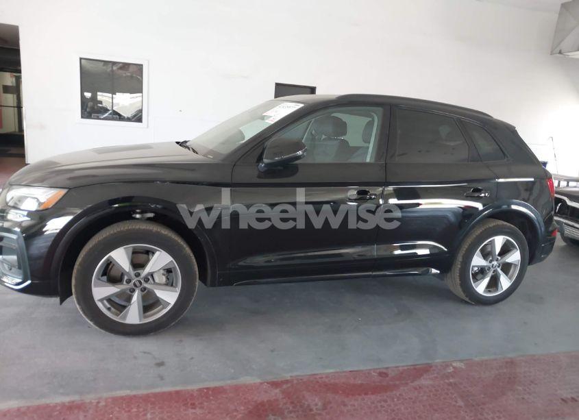 Photo 14 of 2024 Audi Q5 PREMIUM PLUS 40 TFSI QUATTRO S TRONIC (VIN WA1BBAFY2R2142951)