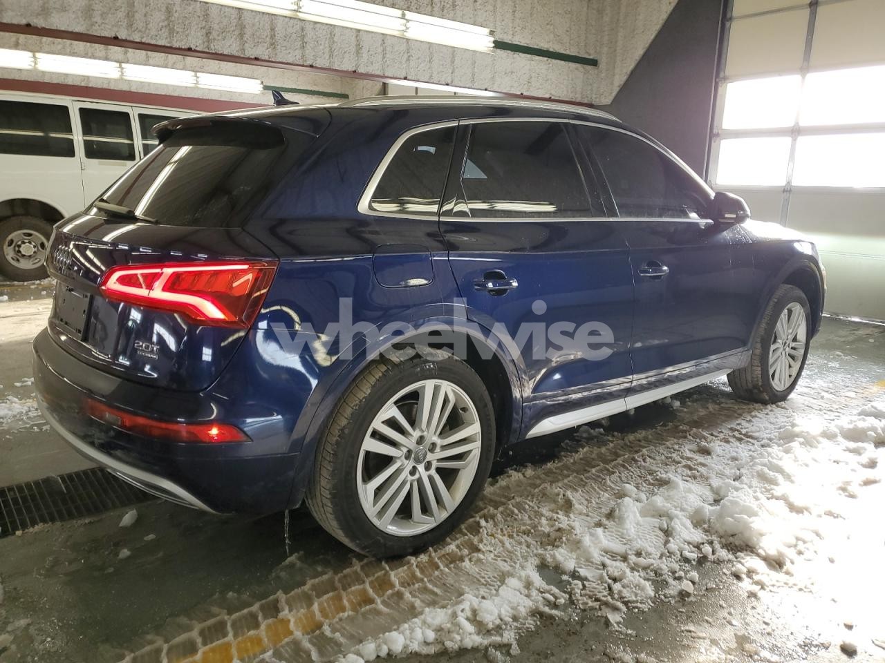 Photo 3 of 2018 AUDI Q5 PREMIUM PLUS (VIN WA1BNAFY1J2018617)