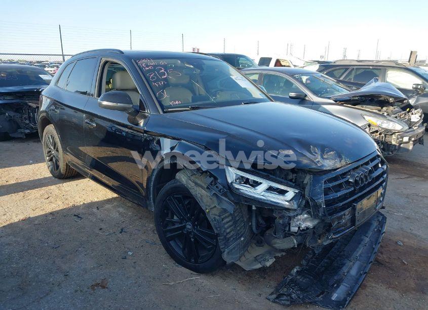 2018 Audi Q5 2.0T PREMIUM/2.0T TECH PREMIUM (VIN WA1BNAFY4J2008132) main photo