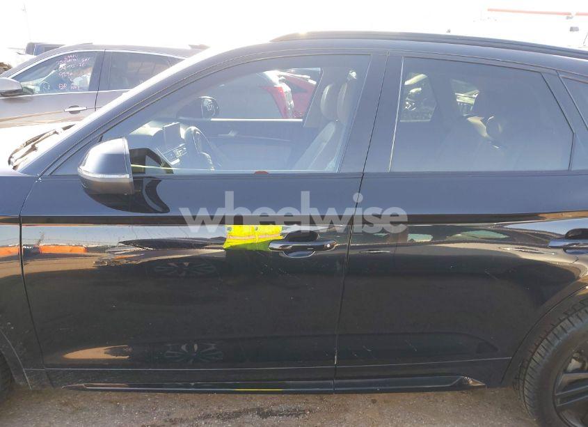 Photo 14 of 2018 Audi Q5 2.0T PREMIUM/2.0T TECH PREMIUM (VIN WA1BNAFY4J2008132)