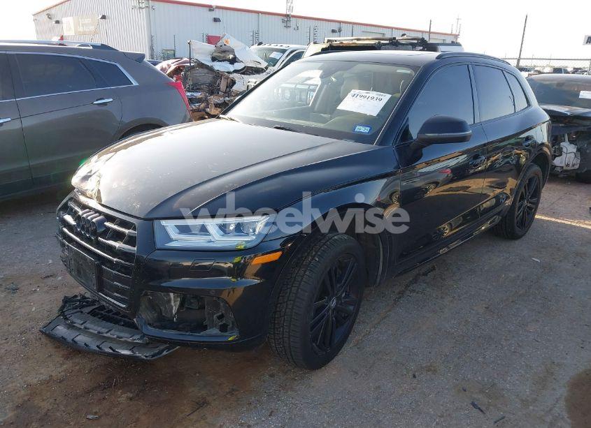 Photo 2 of 2018 Audi Q5 2.0T PREMIUM/2.0T TECH PREMIUM (VIN WA1BNAFY4J2008132)