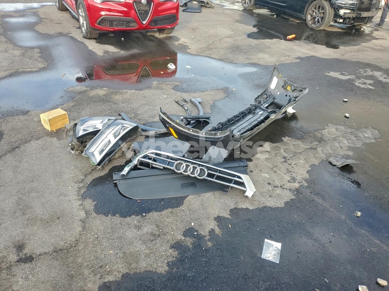 Photo 13 of 2020 AUDI Q5 PREMIUM PLUS (VIN WA1BNAFY4L2044583)