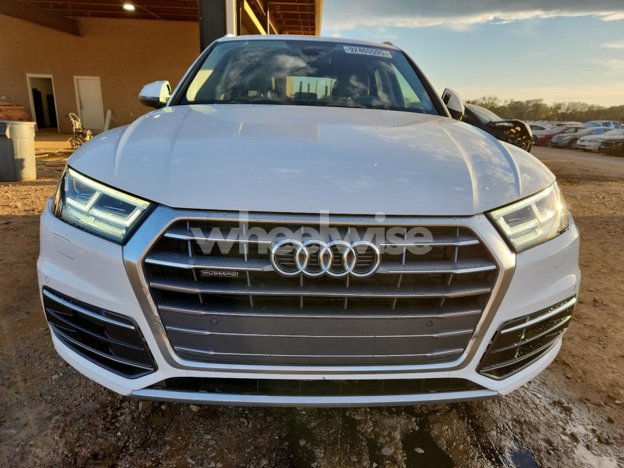 Photo 5 of 2018 AUDI Q5 PREMIUM PLUS (VIN WA1BNAFY6J2090784)