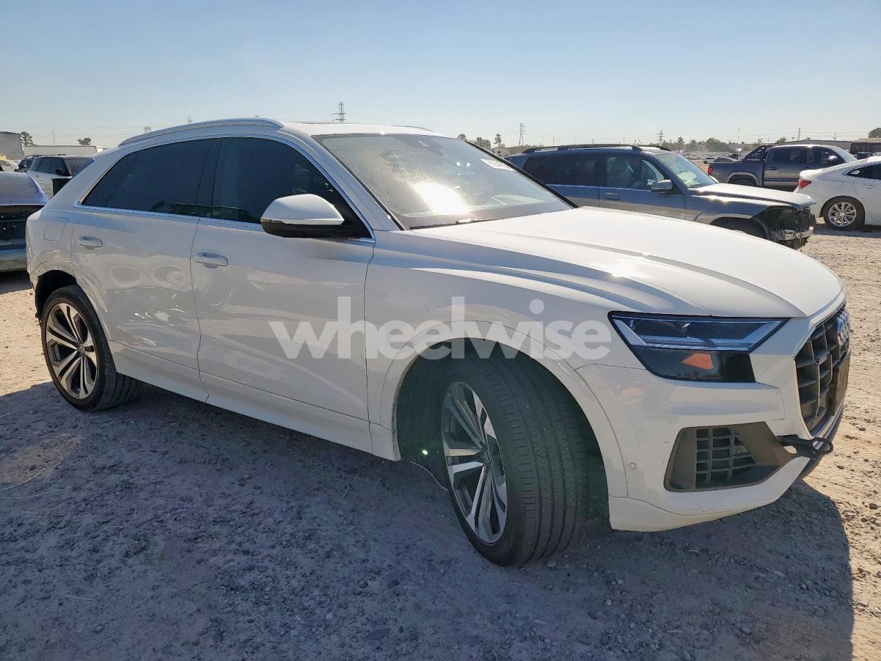 Photo 4 of 2019 AUDI Q8 PREMIUM PLUS (VIN WA1BVAF12KD020059)