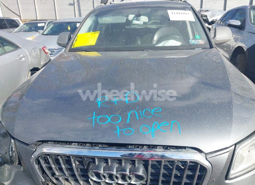 Photo 10 of 2017 Audi Q5 2.0T PREMIUM (VIN WA1C2AFP0HA083379)