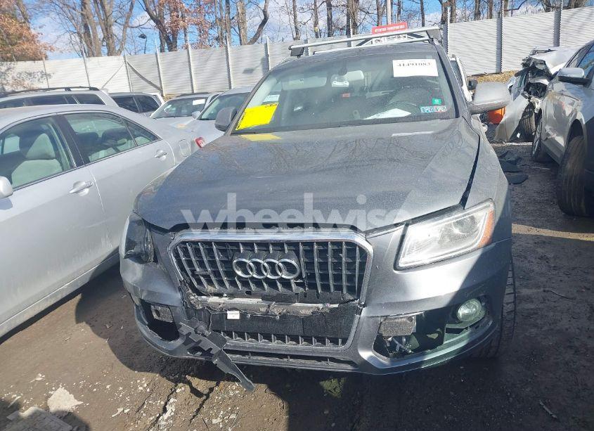 Photo 12 of 2017 Audi Q5 2.0T PREMIUM (VIN WA1C2AFP0HA083379)