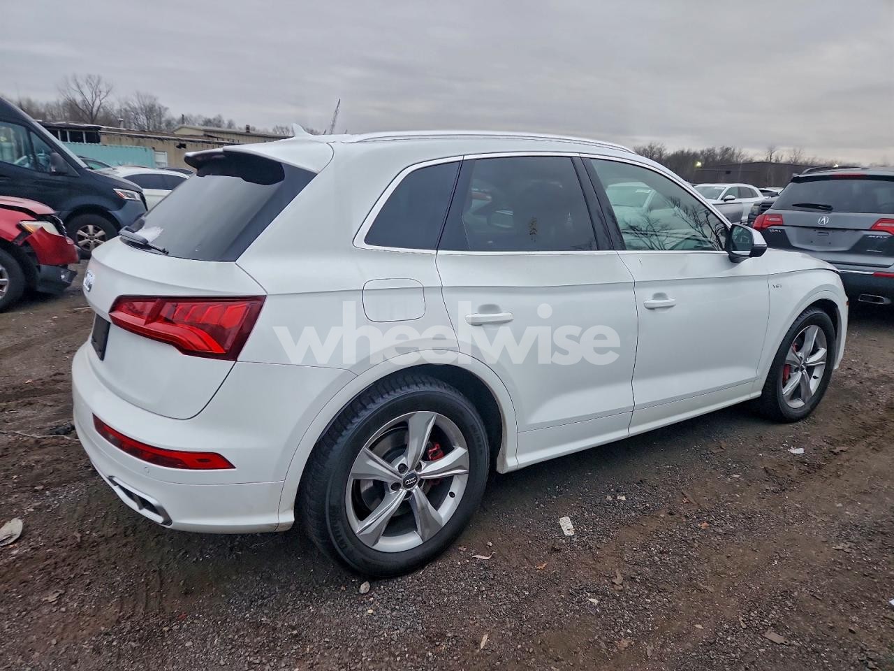 Photo 3 of 2018 AUDI SQ5 PRESTIGE (VIN WA1C4AFY6J2027949)