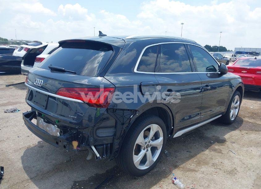 Photo 4 of 2021 Audi Q5 PRESTIGE (VIN WA1CAAFY6M2114408)