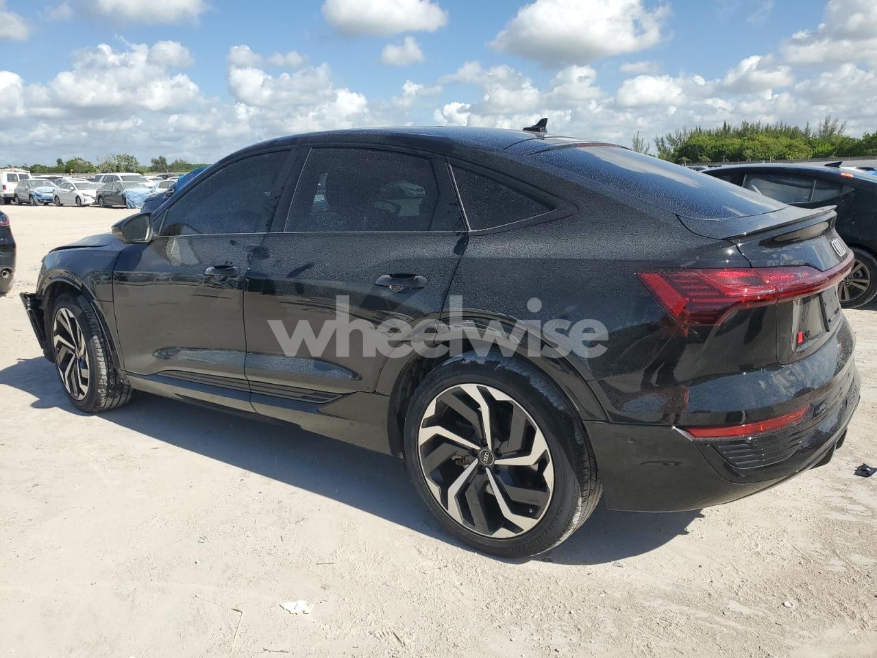 Photo 2 of 2024 AUDI Q8 E-TRON SPORTBACK PREMIUM PLUS (VIN WA1CAAGE8RB049783)