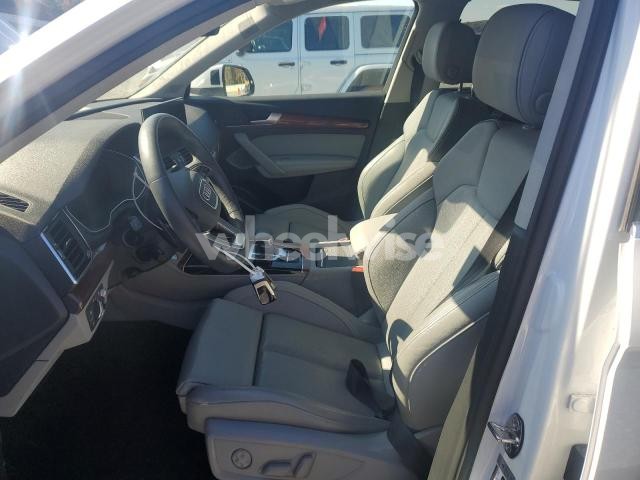 Photo 5 of 2021 AUDI Q5 PRESTIGE (VIN WA1CABFY6M2008949)