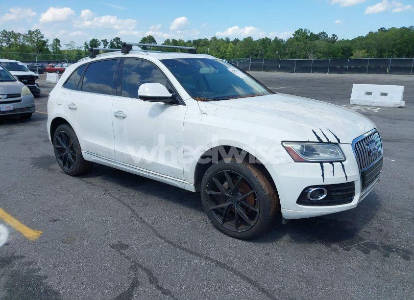 2015 Audi Q5 2.0T PREMIUM (VIN WA1CFAFP2FA119316) main photo