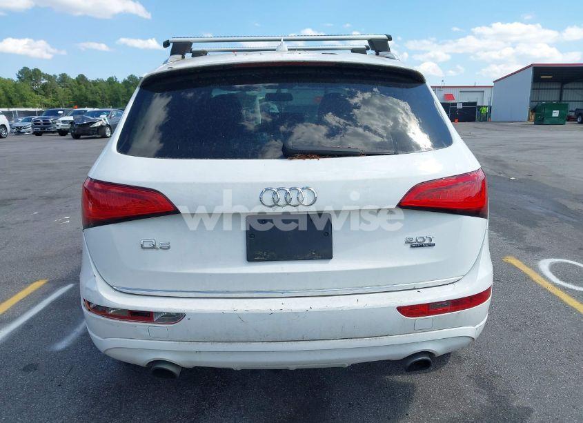 Photo 16 of 2015 Audi Q5 2.0T PREMIUM (VIN WA1CFAFP2FA119316)