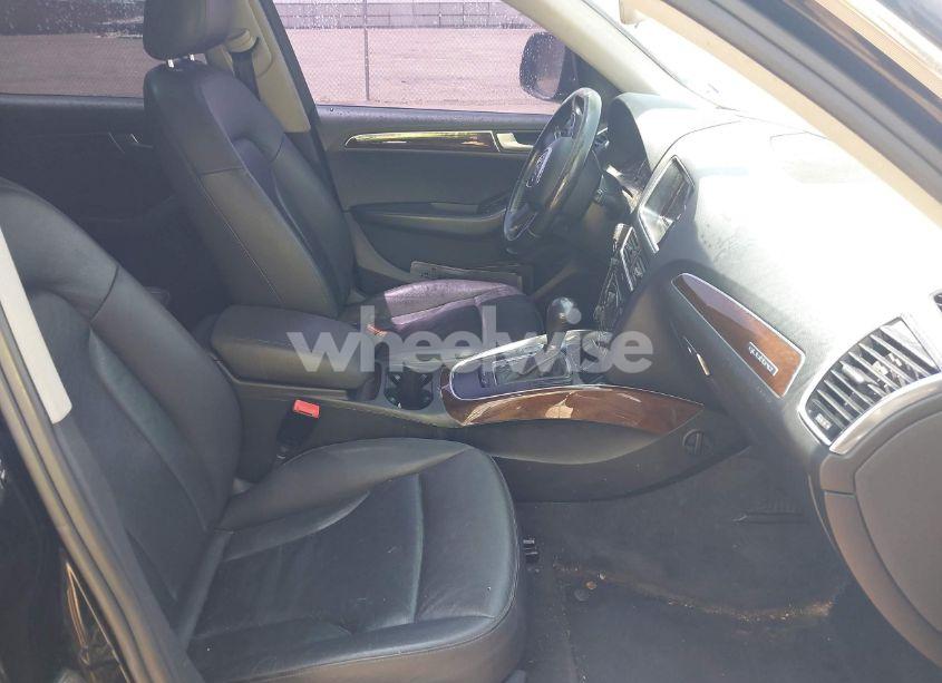 Photo 5 of 2012 Audi Q5 2.0T PREMIUM (VIN WA1CFAFP5CA122075)