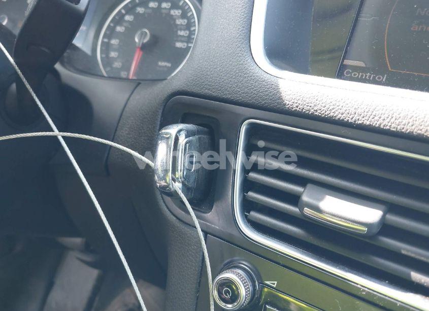 Photo 11 of 2015 Audi Q5 2.0T PREMIUM (VIN WA1CFAFP9FA085200)