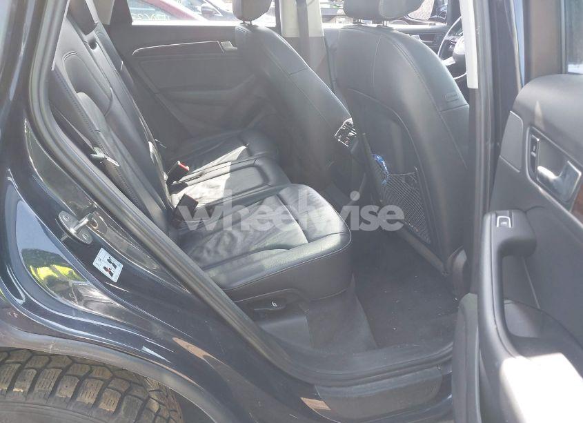 Photo 8 of 2015 Audi Q5 2.0T PREMIUM (VIN WA1CFAFP9FA085200)