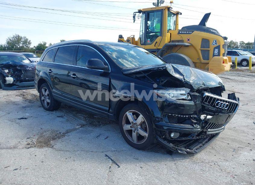 2015 Audi Q7 3.0T PREMIUM (VIN WA1CGAFE5FD024940) main photo