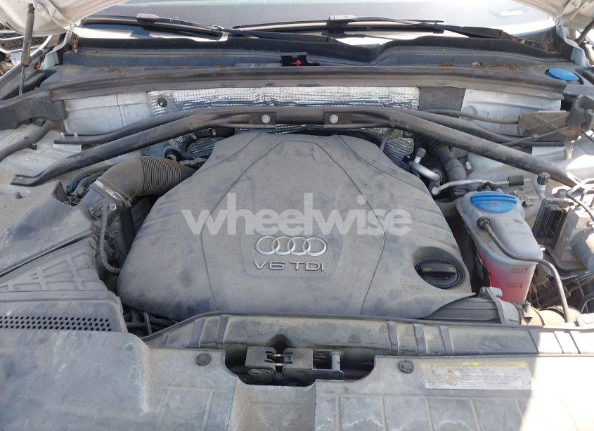 Photo 10 of 2015 Audi Q5 3.0 TDI PREMIUM PLUS (VIN WA1CMAFP8FA050587)