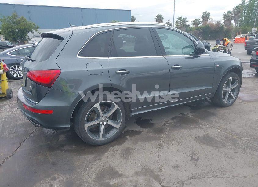 Photo 4 of 2015 Audi Q5 3.0T PREMIUM PLUS (VIN WA1DGAFP7FA070664)