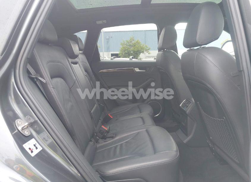 Photo 8 of 2015 Audi Q5 3.0T PREMIUM PLUS (VIN WA1DGAFP7FA070664)