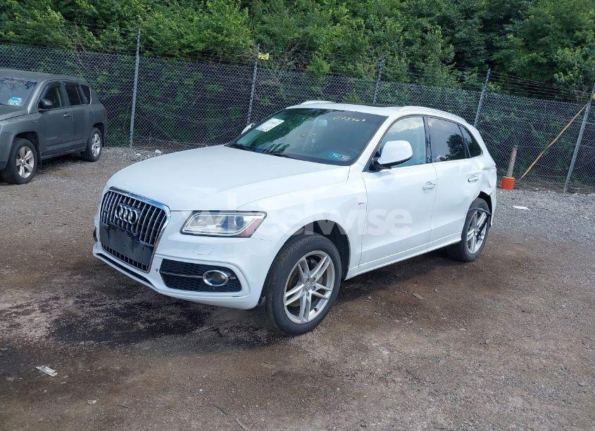 Photo 2 of 2015 Audi Q5 3.0T PREMIUM PLUS (VIN WA1DGAFP9FA073467)