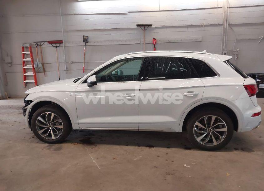 Photo 15 of 2024 Audi Q5 PREMIUM PLUS 45 TFSI S LINE QUATTRO (VIN WA1EAAFY2R2003497)