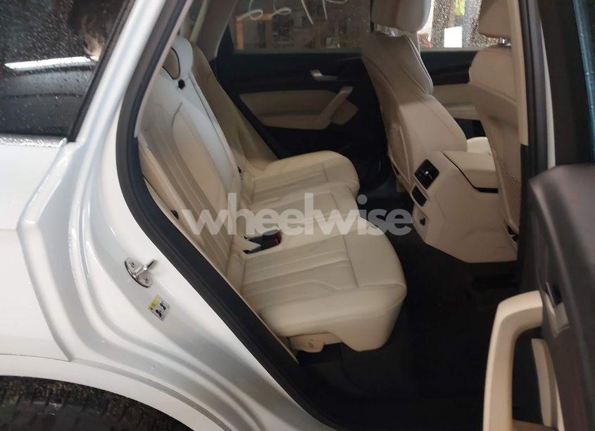 Photo 8 of 2024 Audi Q5 PREMIUM PLUS 45 TFSI S LINE QUATTRO (VIN WA1EAAFY2R2003497)