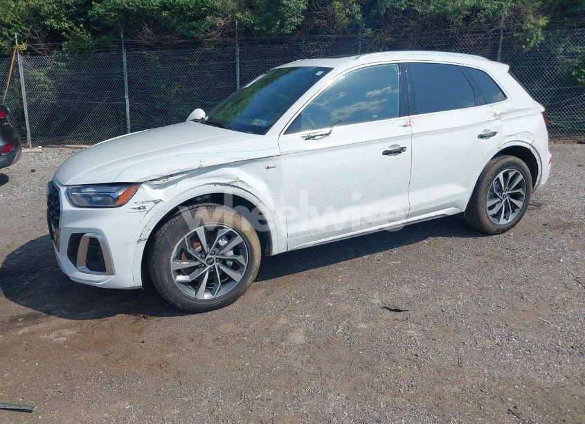 Photo 2 of 2022 Audi Q5 PREMIUM PLUS 45 TFSI S LINE QUATTRO S TRONIC (VIN WA1EAAFY5N2054700)